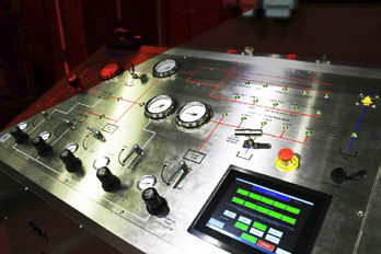 OLIVER 投資 100 萬英鎊購買最新的測試設(shè)備 OLIVER INVESTS ￡1M IN LATEST TEST RIGS